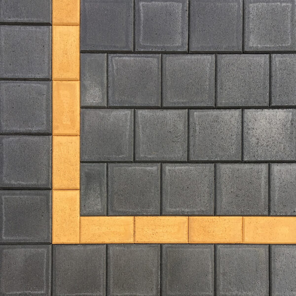 Brick Paver Banding with Flagpave | 220 x 110