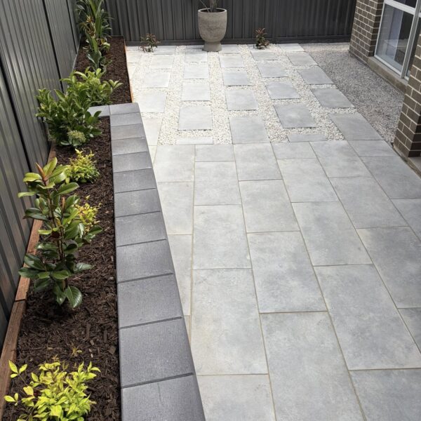 Coastal Stone 800 Steel Paving | Versawall with bullnose Garden Wall Charcoal | Rosewall Landscaping6